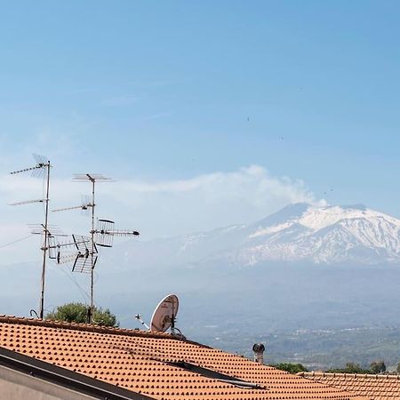 Un Passo Dal Mare Due Dall'Etna Джардини-Наксос Экстерьер фото